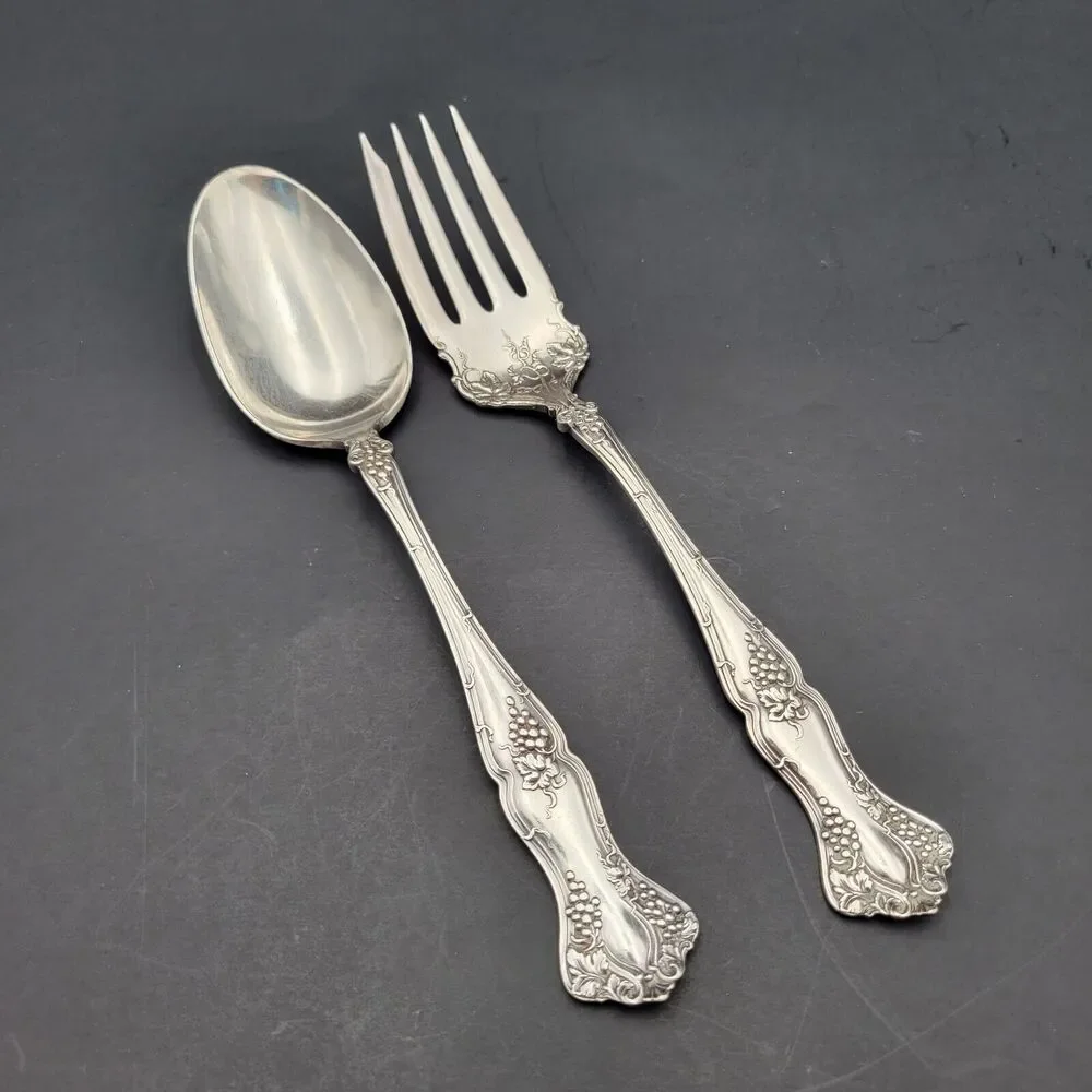1847 Rogers Bros. Silverplated Vintage Pattern Grape Salad Serving Set